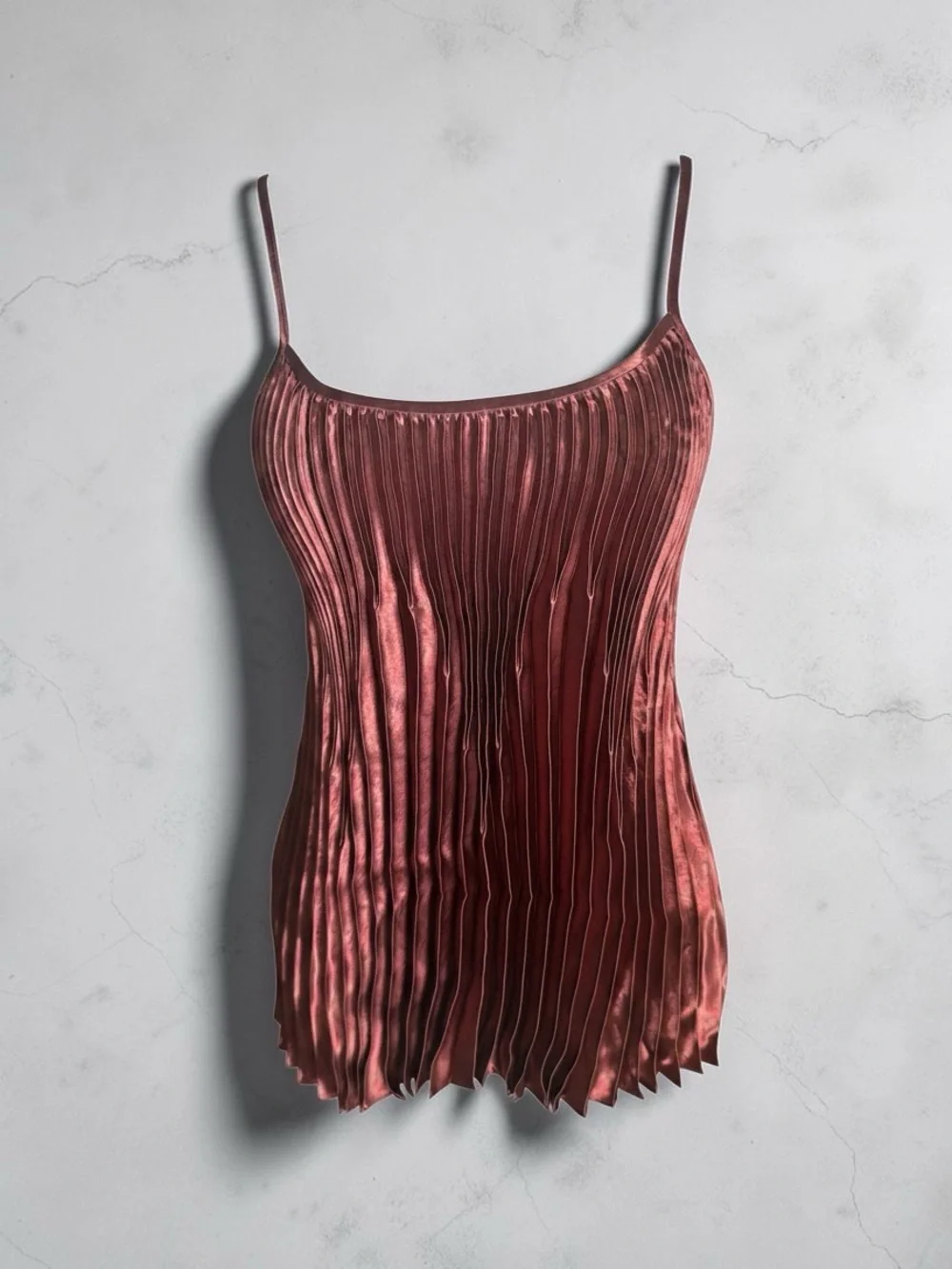 VINCE Chevron Pleated Satin Tank Top M NWT $265 Retail Sleeveless Luxury‎ Blouse